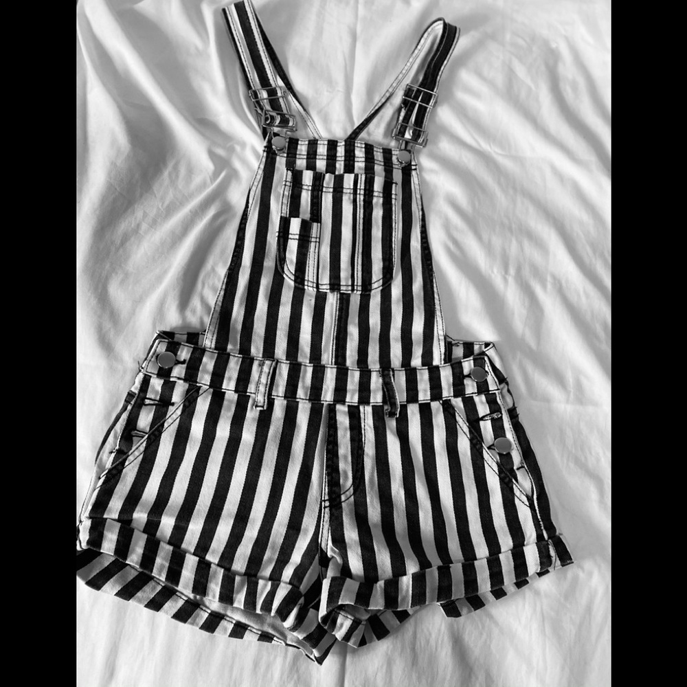 JUMPER! ⚪️⚫️